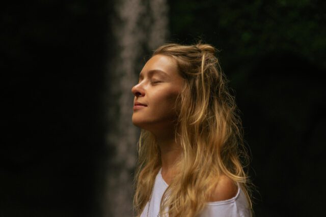 Intuïtief leven: Leer direct keuzes te maken vanuit innerlijke rust - Photo by Kireyonok_Yuliya on Freepik Intuïtief leven: Leer direct keuzes te maken vanuit innerlijke rust